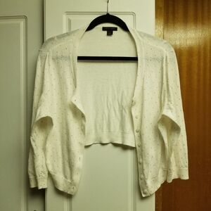 🍭Attitude polka dot crop button up cardigan